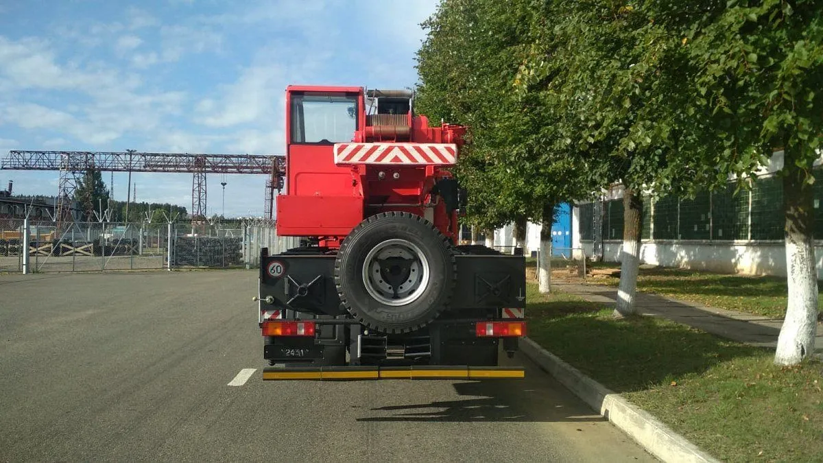 Автокран МАЗ КС-45729А-С-02