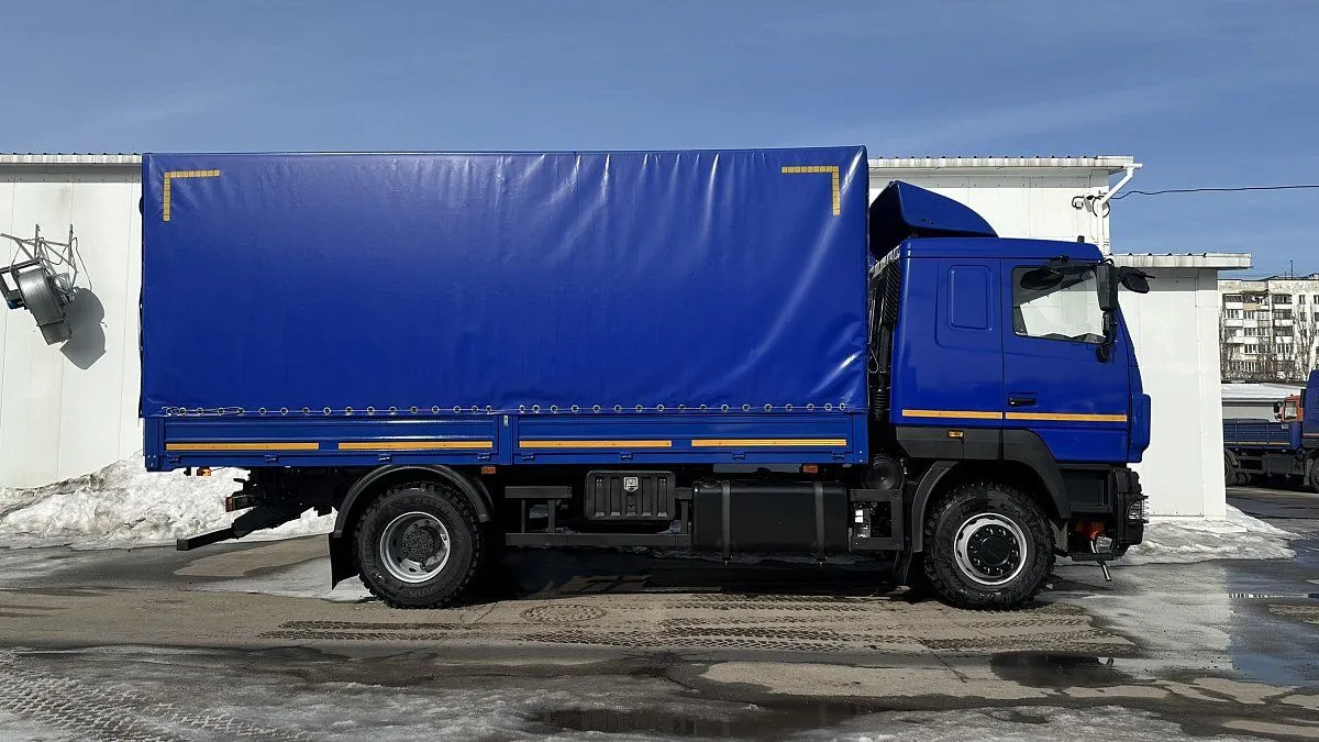 Тентованный грузовик МАЗ 534026-8570-000